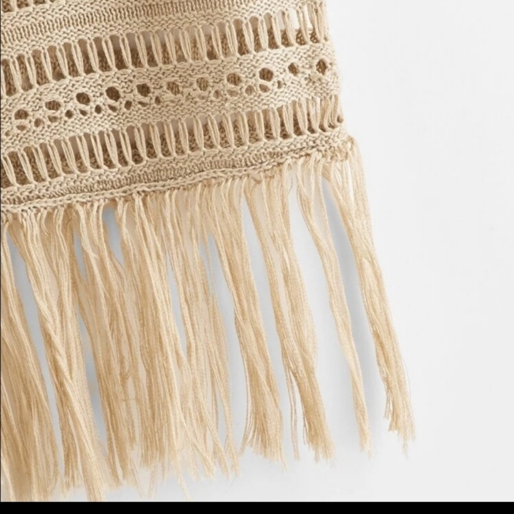 Knitted Boho Fringe Tank Top - Picture 4 of 7